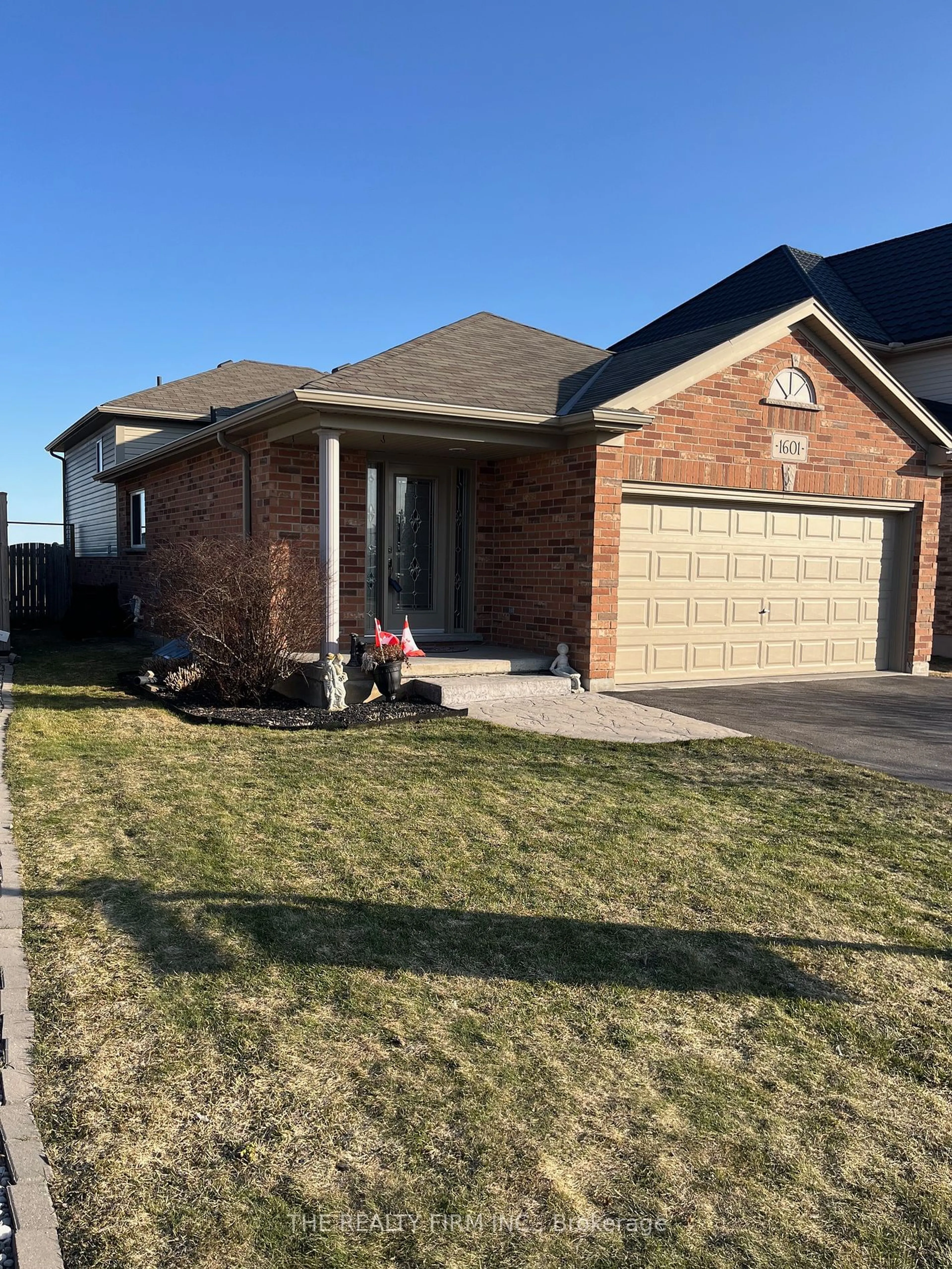 Home with brick exterior material, street for 1601 Evans Blvd, London Ontario N6M 0A9