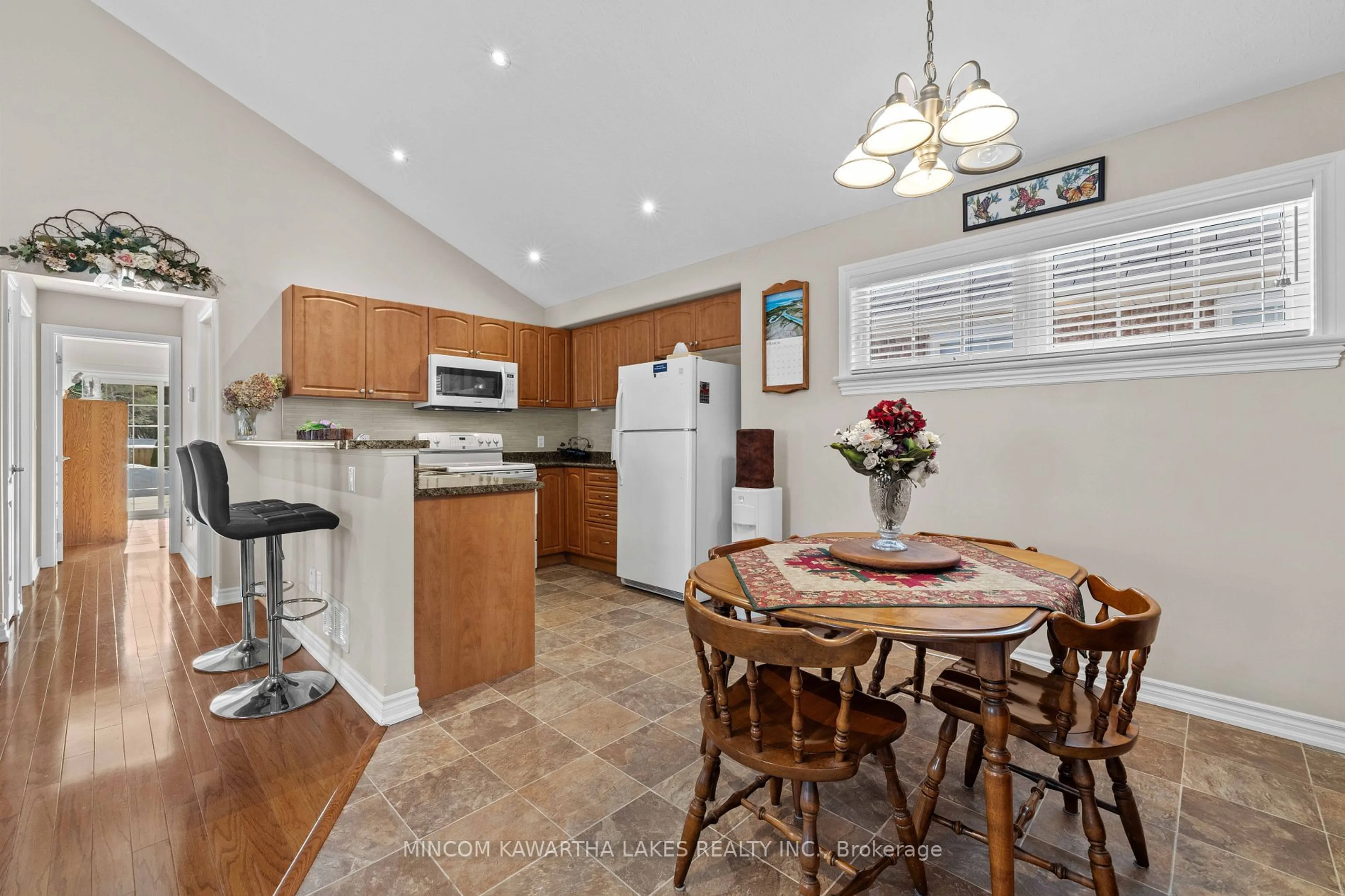 Standard kitchen, ceramic/tile floor for 46 Laurent Blvd, Kawartha Lakes Ontario K9V 6J7