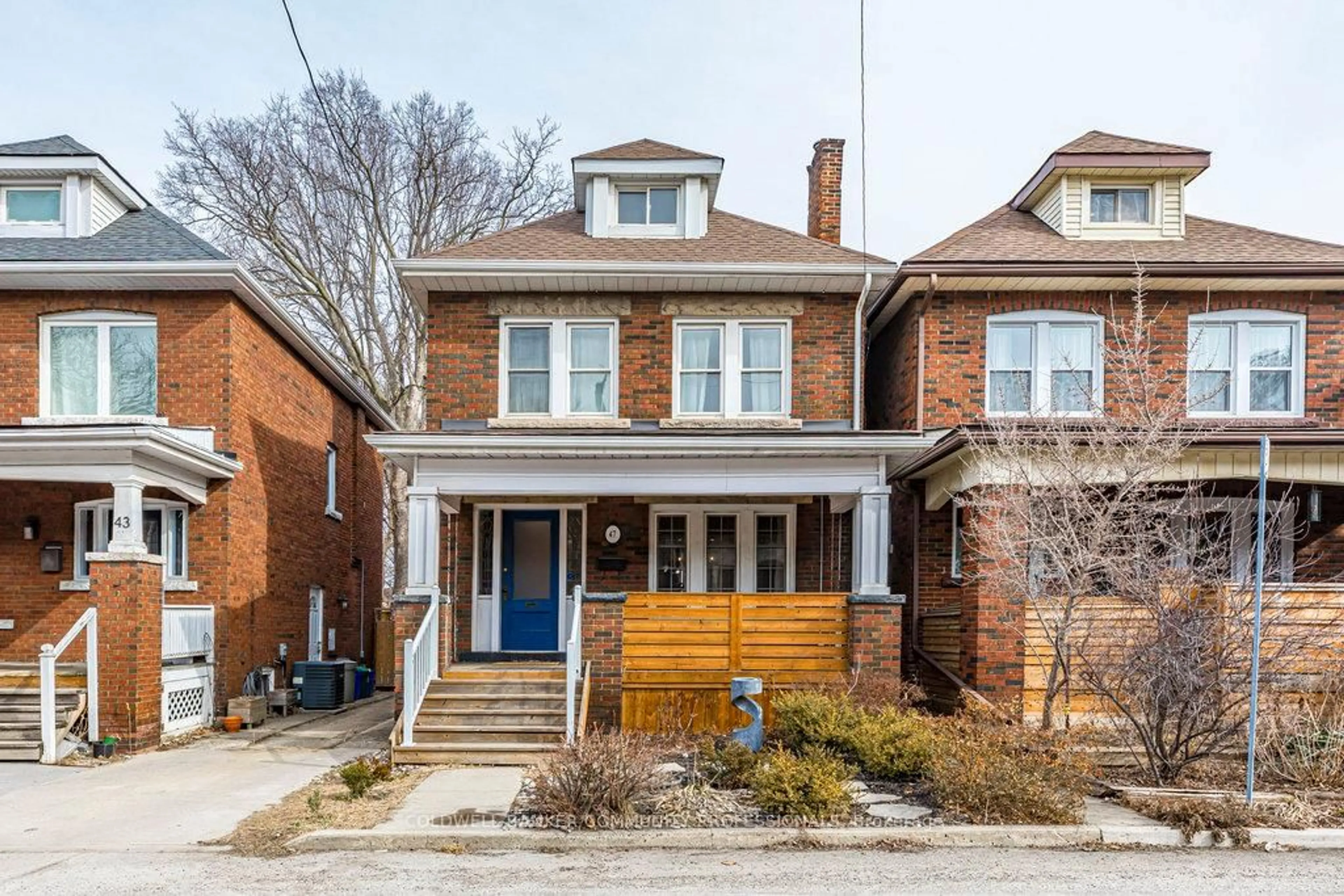 Home with brick exterior material, street for 47 Rutherford Ave, Hamilton Ontario L8M 1Y5