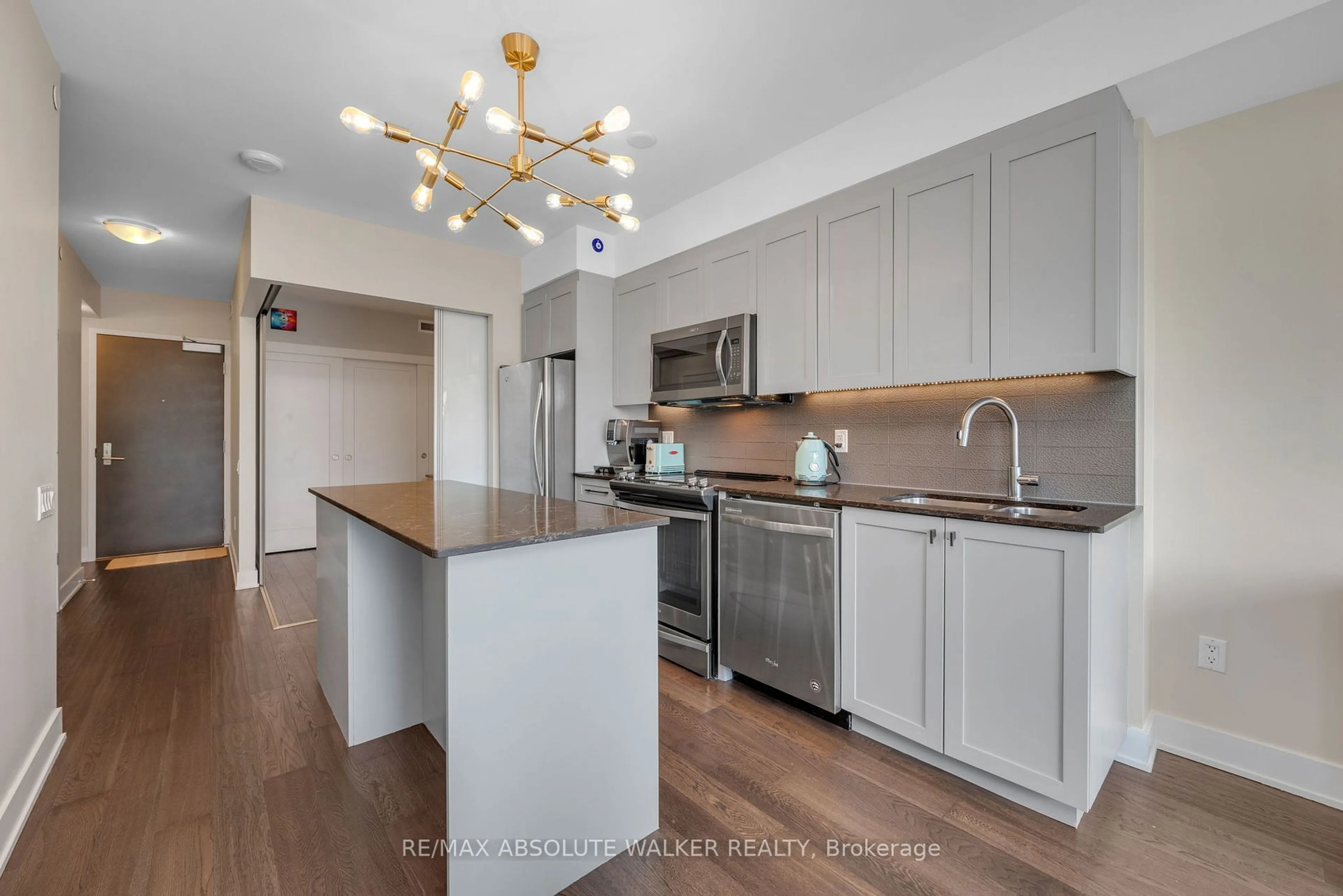 Open concept kitchen, unknown for 411 Mackay St #308, New Edinburgh - Lindenlea Ontario K1M 2C5