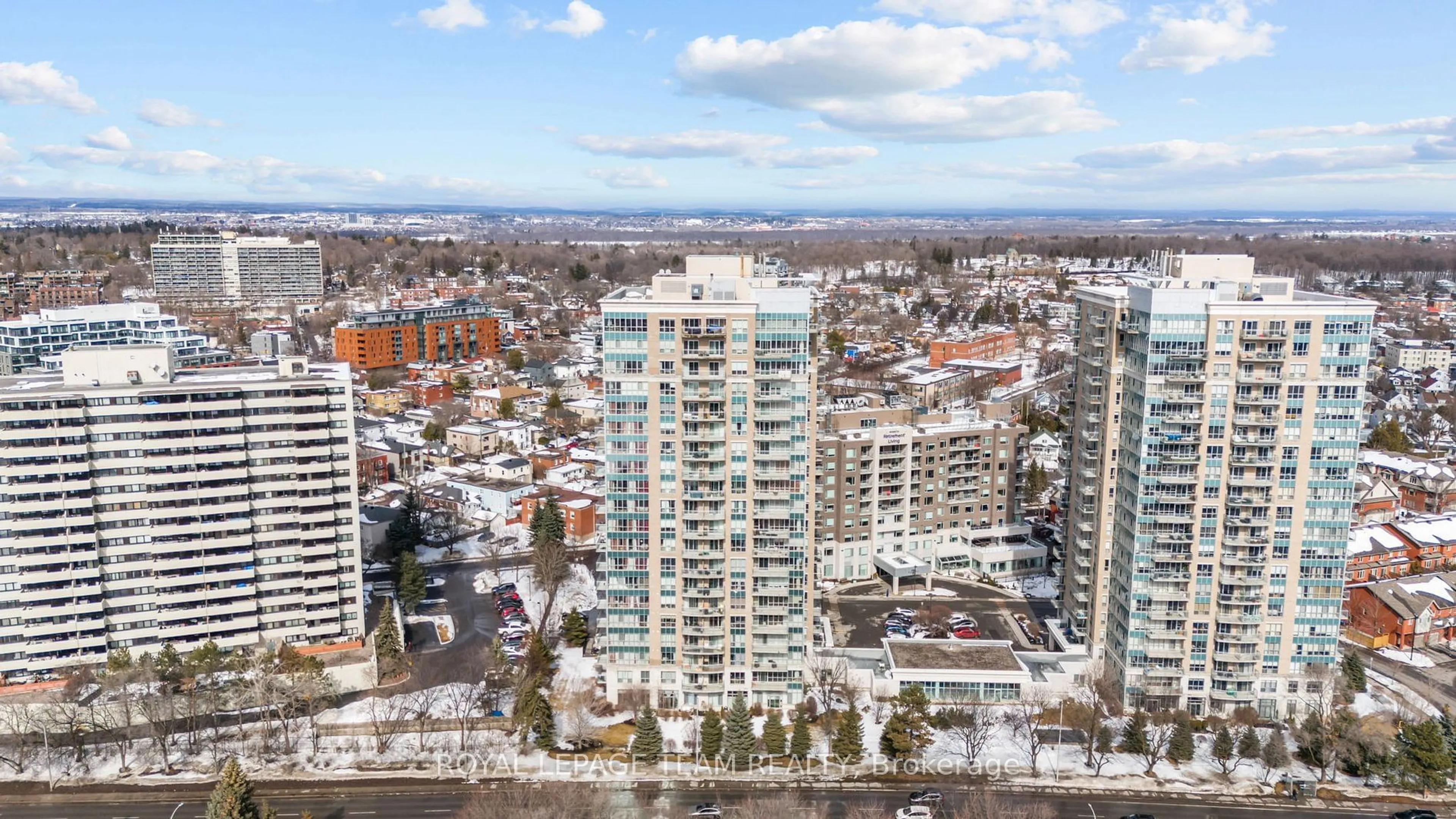 A pic from outside/outdoor area/front of a property/back of a property/a pic from drone, city buildings view from balcony for 70 Landry St #1002, Vanier and Kingsview Park Ontario K1L 0A8