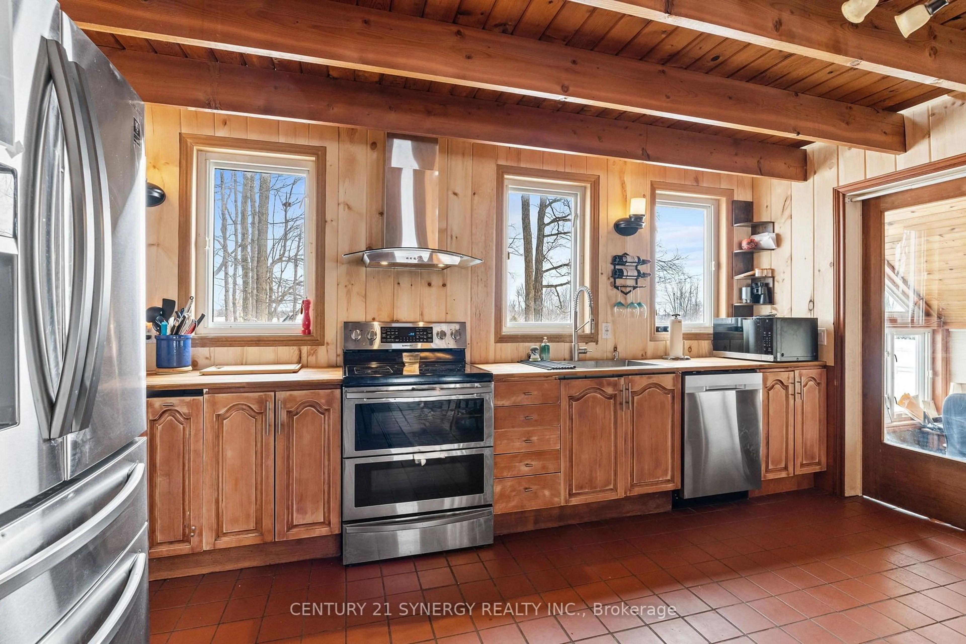 Open concept kitchen, ceramic/tile floor for 6387/6395 Third Line Rd, North Gower Ontario K0A 2T0