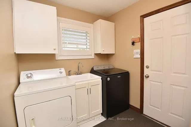 Additional property image - 36 Tommar Pl