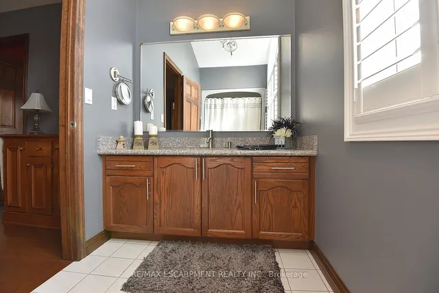 Additional property image - 36 Tommar Pl