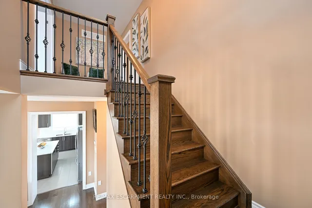 Additional property image - 300 Crafter Cres