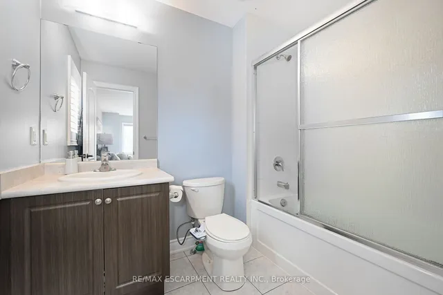 Additional property image - 300 Crafter Cres