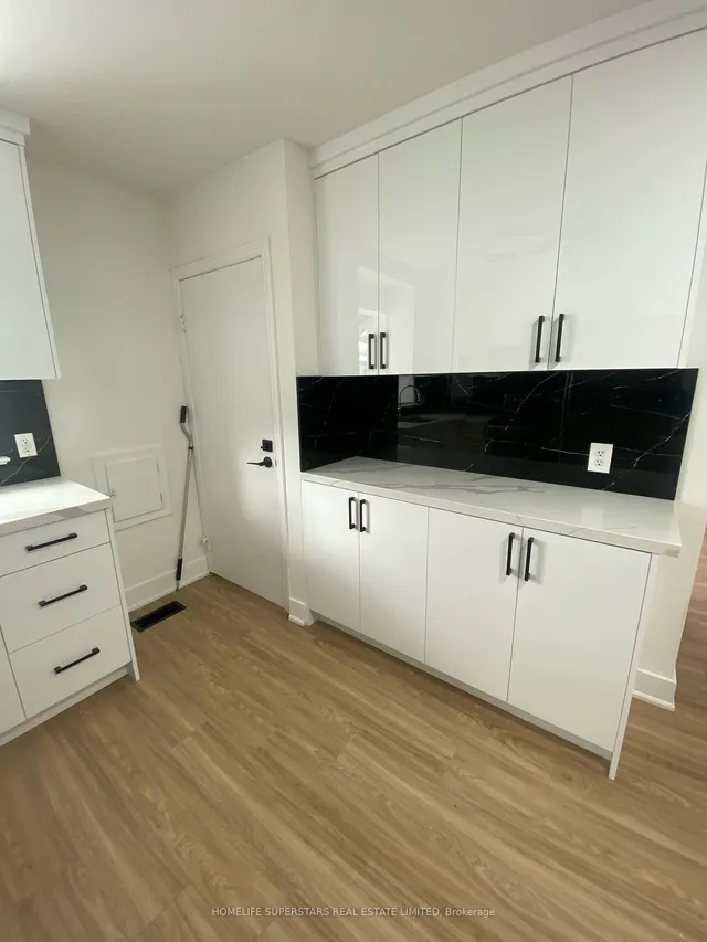 Additional property image - 324 Stirling Ave