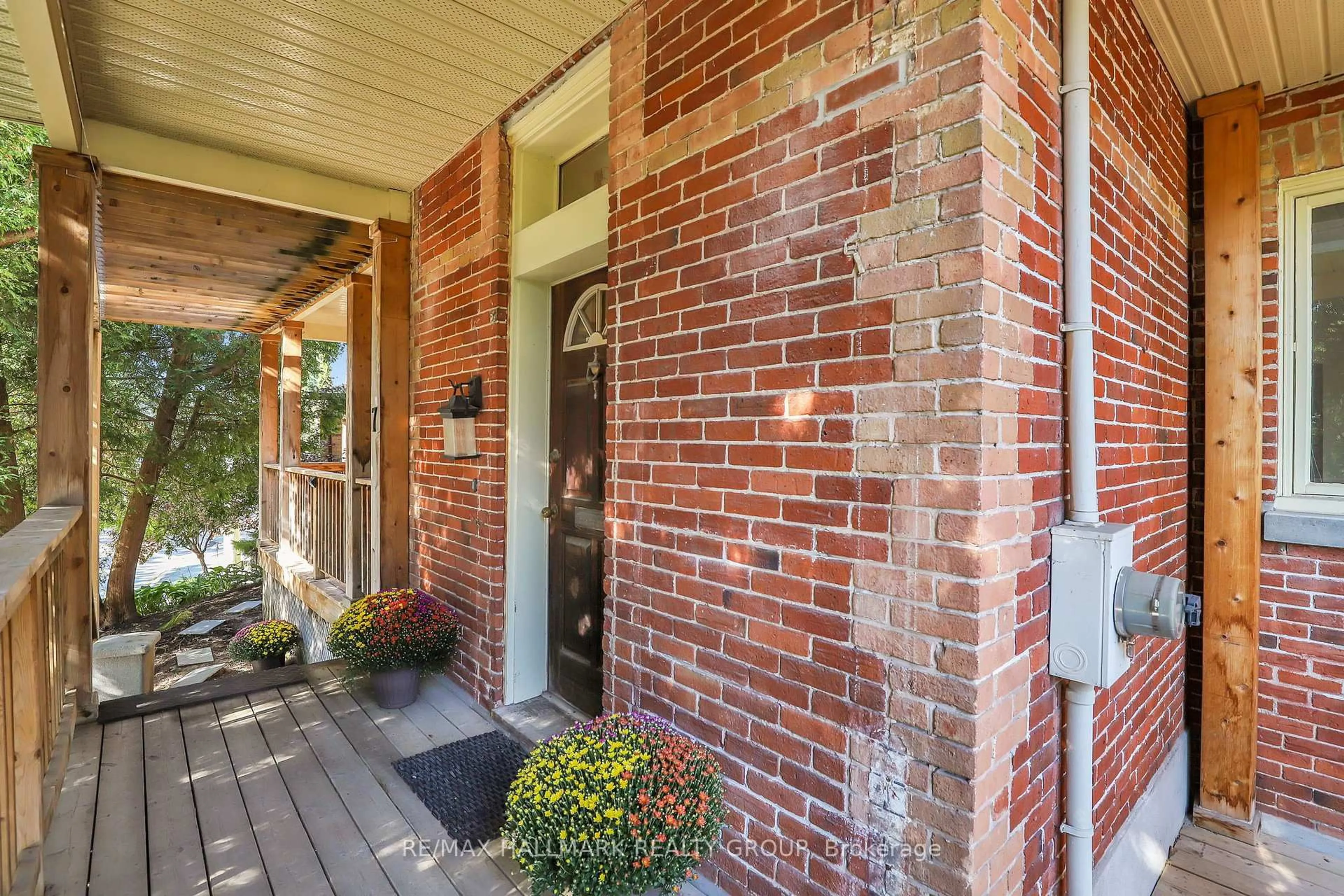 Home with brick exterior material, street for 7 CLAREY Ave, Glebe - Ottawa East and Area Ontario K1S 2R6