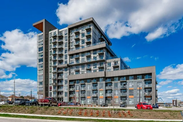Additional property image - 450 Dundas St Unit 436
