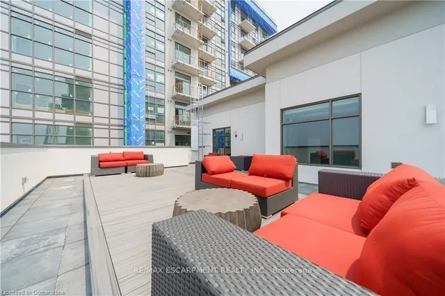 Additional property image - 450 Dundas St Unit 436