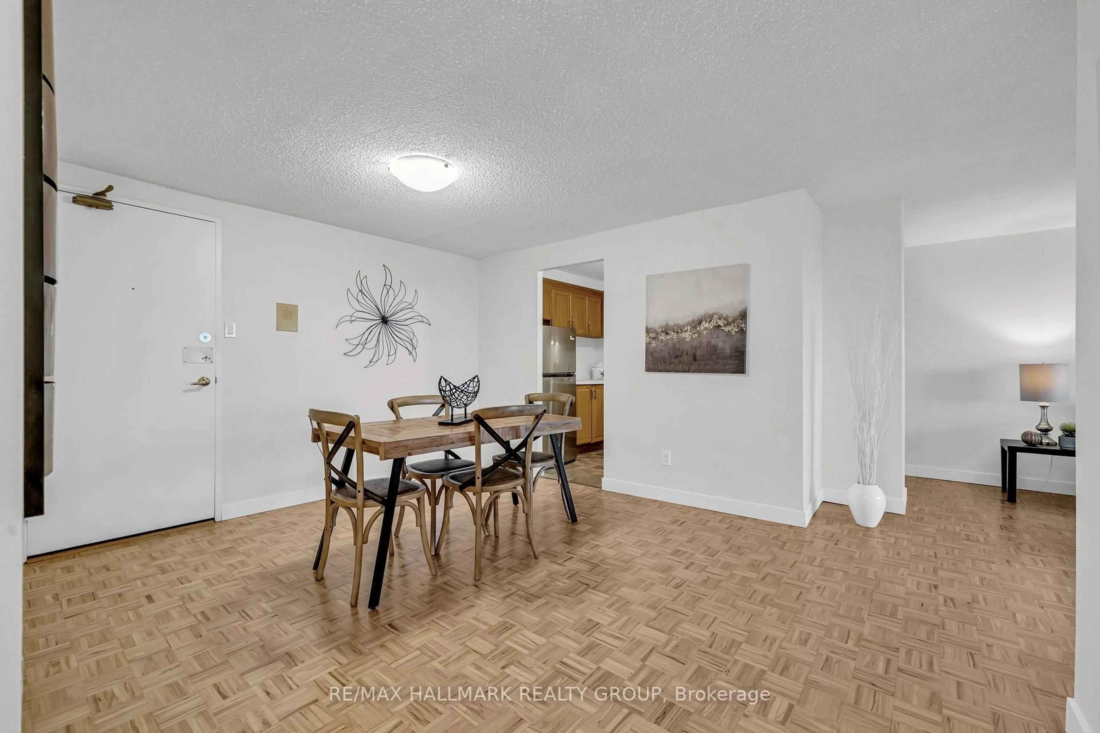 Dining room, unknown for 158B MCARTHUR Ave #1906, Ottawa Ontario K1L 8C9