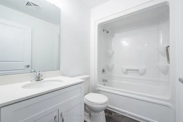 Additional property image - 1936 Rymal Rd Unit 213
