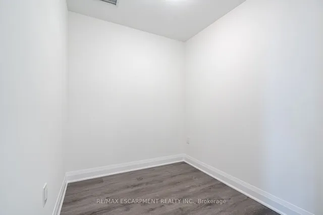 Additional property image - 1936 Rymal Rd Unit 213