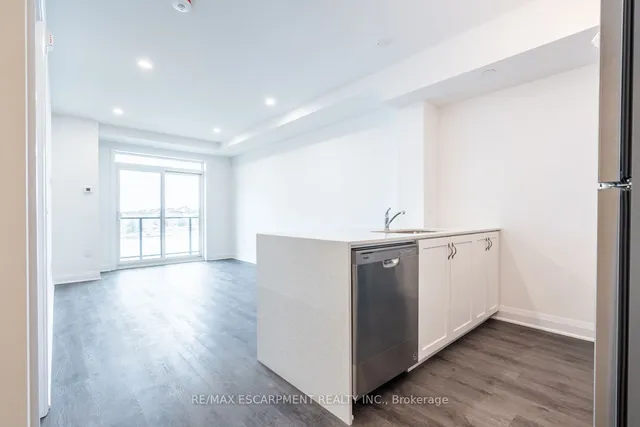 Additional property image - 1936 Rymal Rd Unit 213