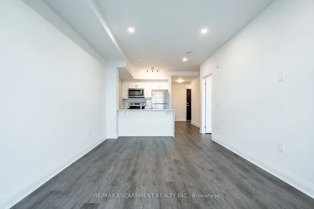 Additional property image - 1936 Rymal Rd Unit 213