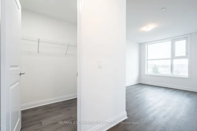 Additional property image - 1936 Rymal Rd Unit 213