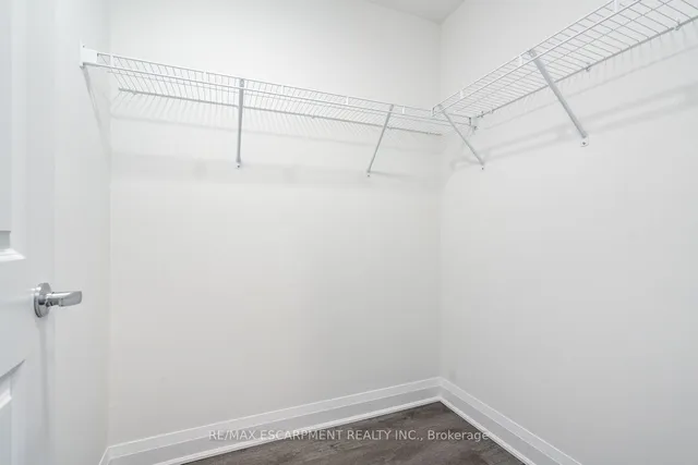 Additional property image - 1936 Rymal Rd Unit 213