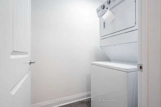 Additional property image - 1936 Rymal Rd Unit 213