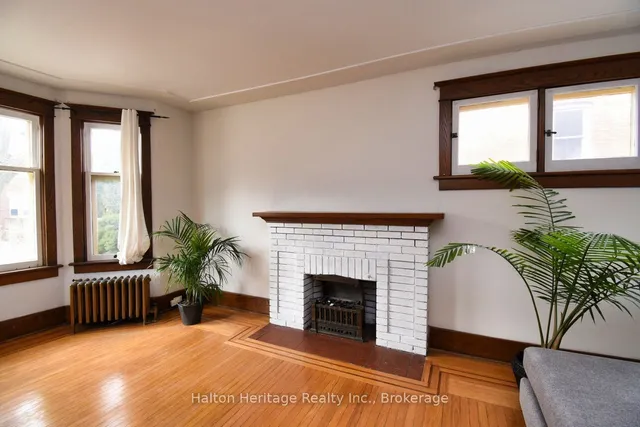 Additional property image - 129 Eastbourne Ave