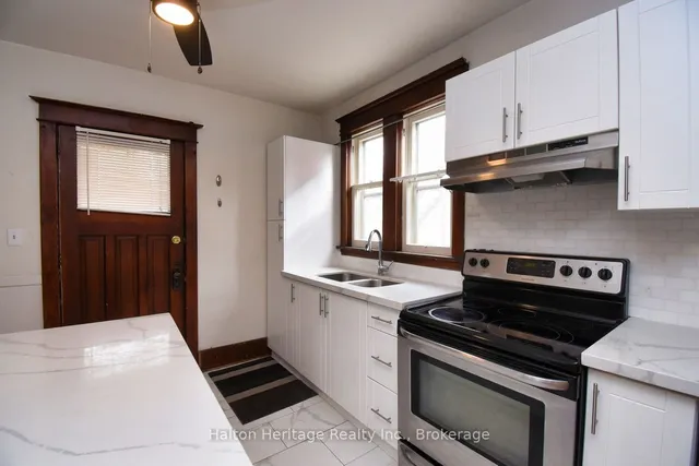 Additional property image - 129 Eastbourne Ave