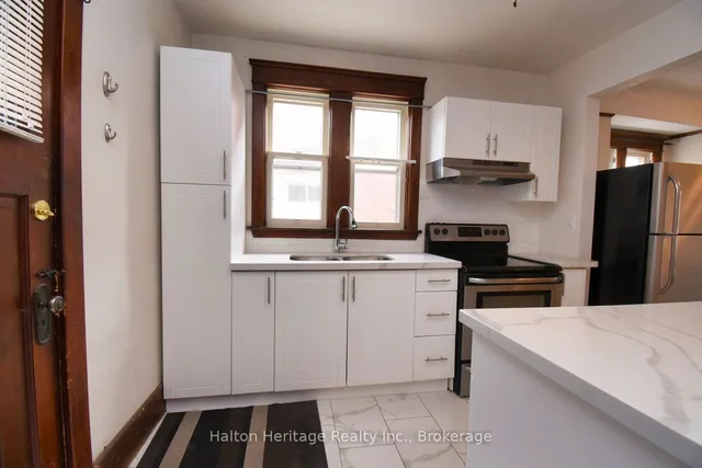 Additional property image - 129 Eastbourne Ave