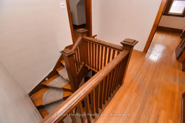Additional property image - 129 Eastbourne Ave