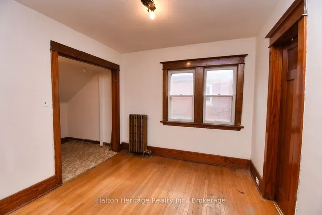 Additional property image - 129 Eastbourne Ave