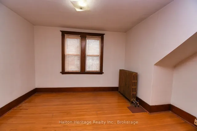 Additional property image - 129 Eastbourne Ave