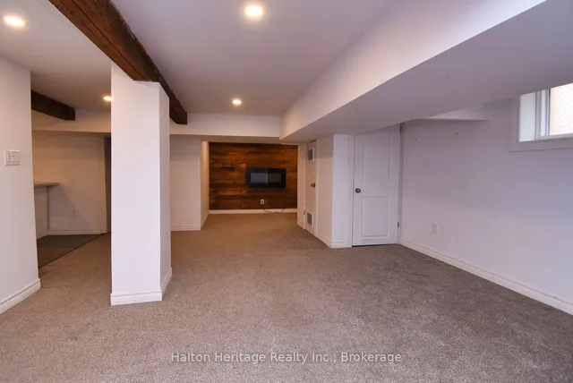 Additional property image - 129 Eastbourne Ave