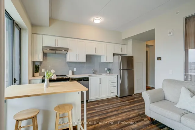 Additional property image - 15 Queen St Unit 1701