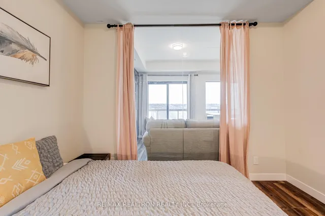 Additional property image - 15 Queen St Unit 1701