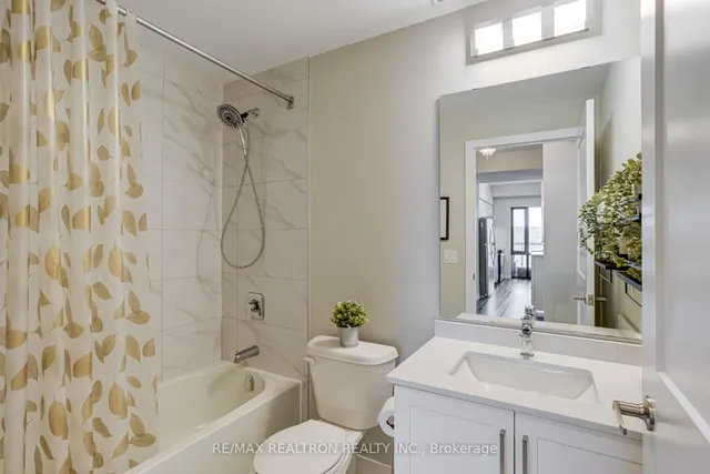 Additional property image - 15 Queen St Unit 1701