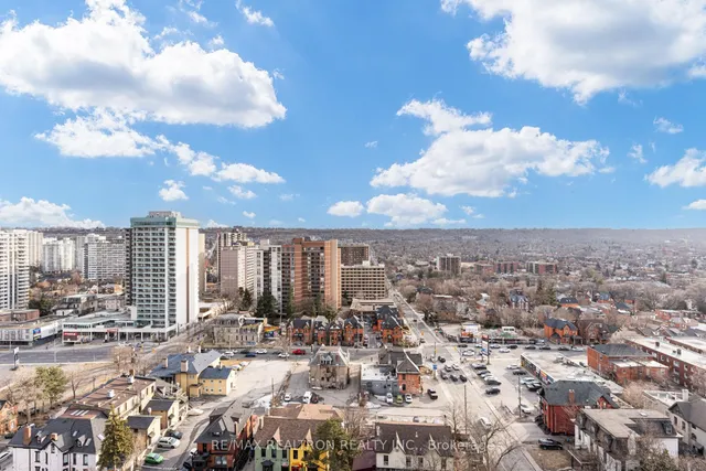 Additional property image - 15 Queen St Unit 1701