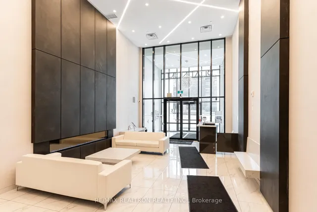 Additional property image - 15 Queen St Unit 1701