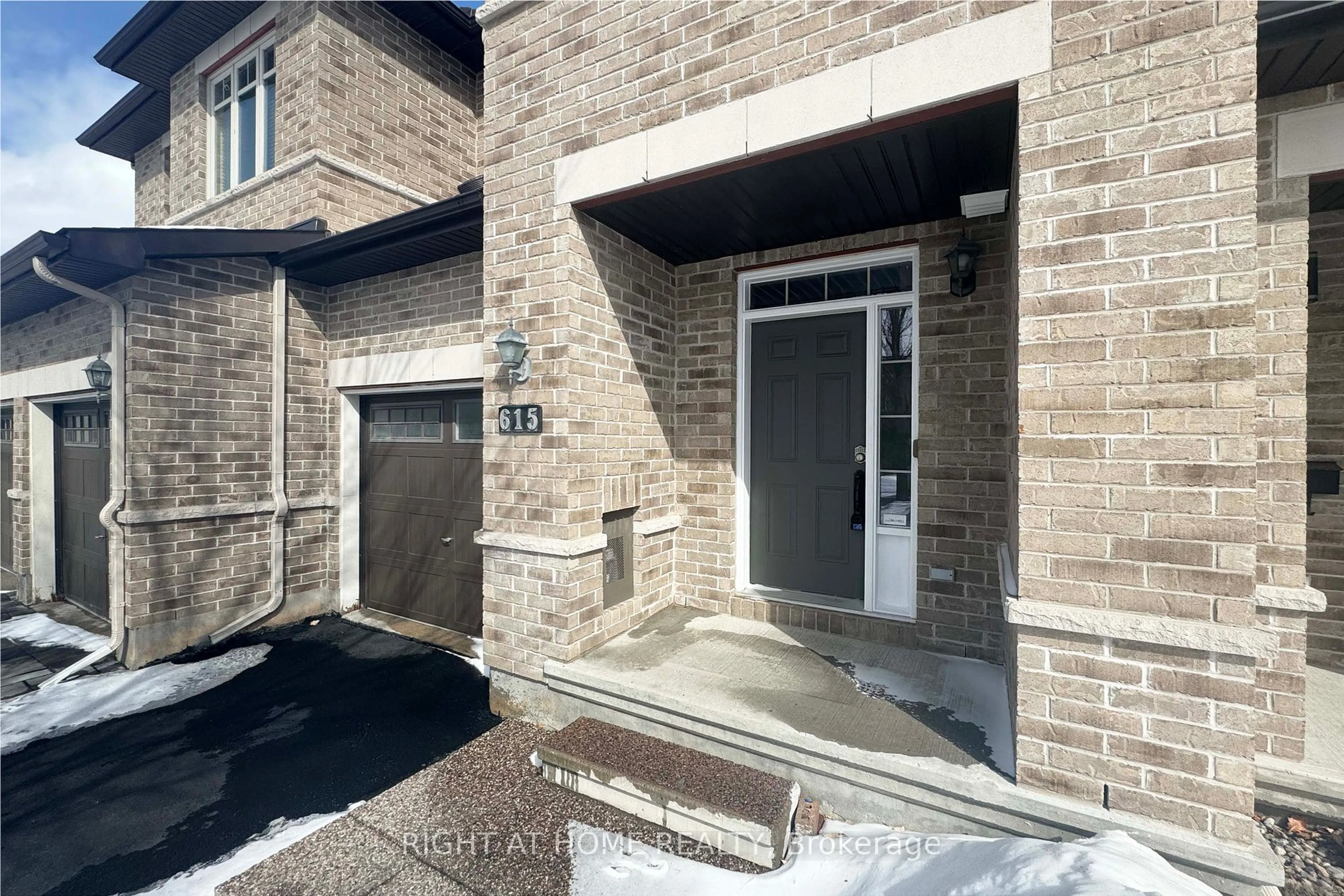 Unknown for 615 REMNOR Ave, Kanata Ontario K2T 0A6