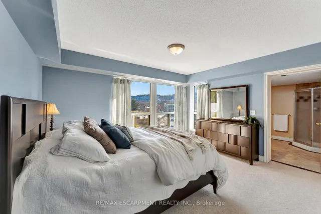 Additional property image - 1770 Main St Unit 506