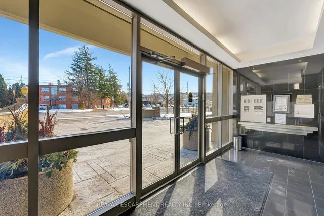 Additional property image - 1770 Main St Unit 506
