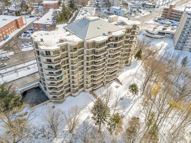 Additional property image - 1770 Main St Unit 506