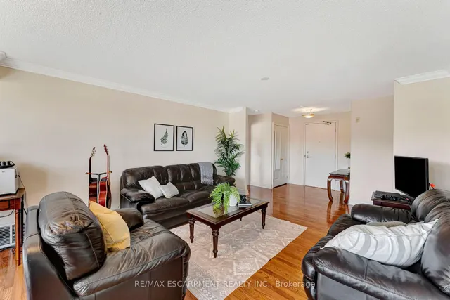 Additional property image - 1770 Main St Unit 506