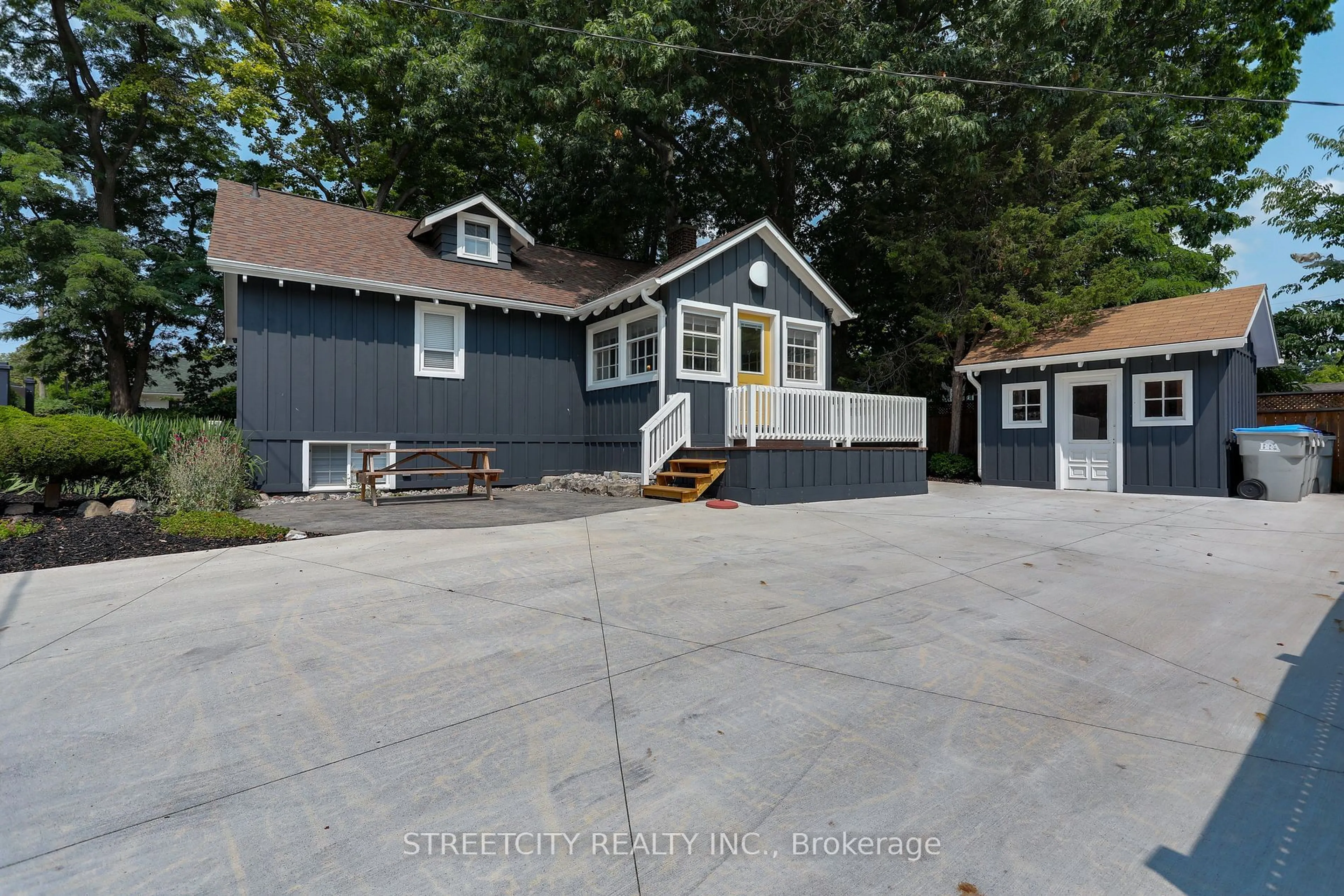 A pic from outside/outdoor area/front of a property/back of a property/a pic from drone, street for 35 Morenz Lane, Lambton Shores Ontario N0M 1T0