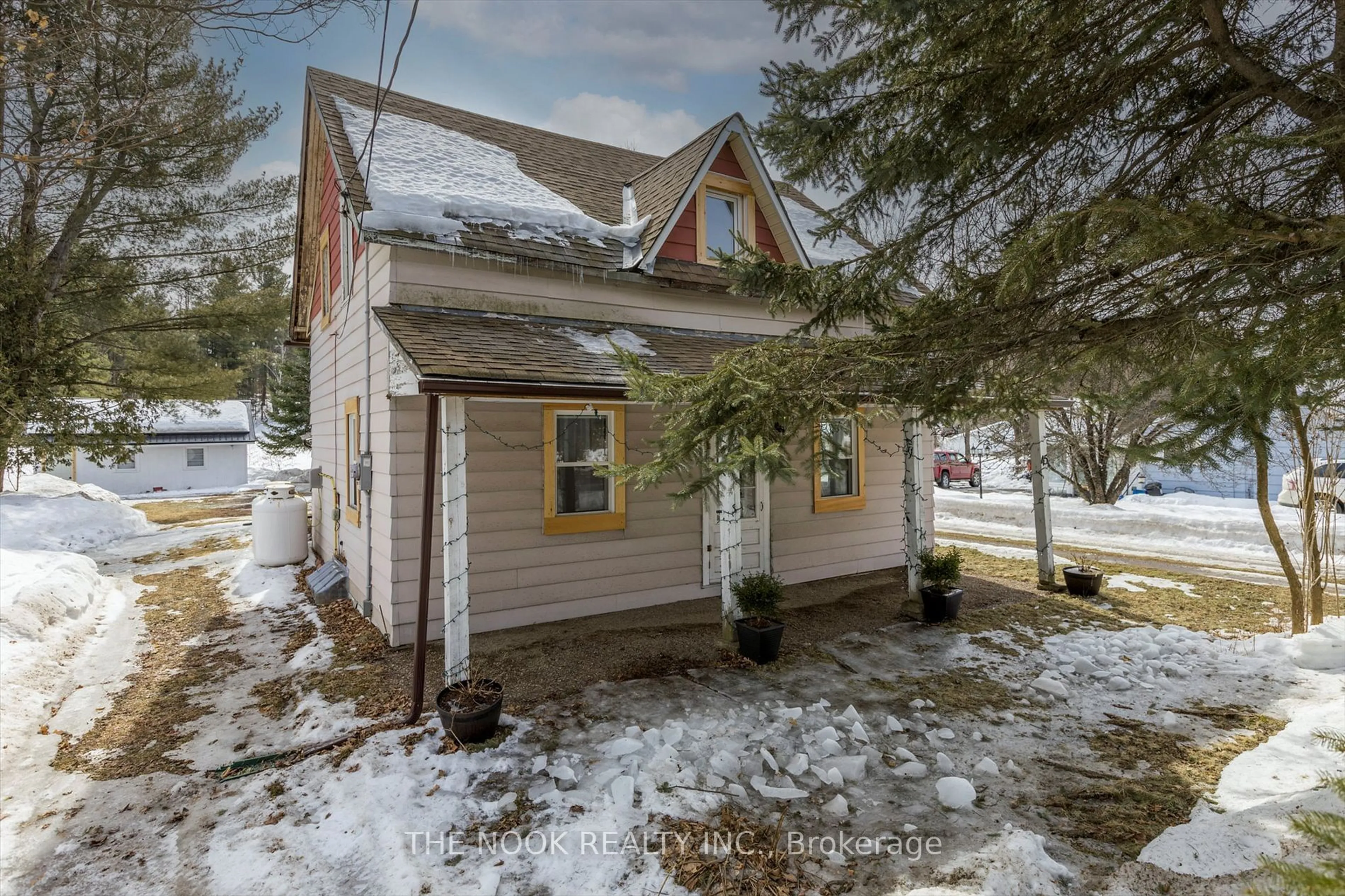 Unknown for 45 Bridge St, Bancroft Ontario K0L 1C0