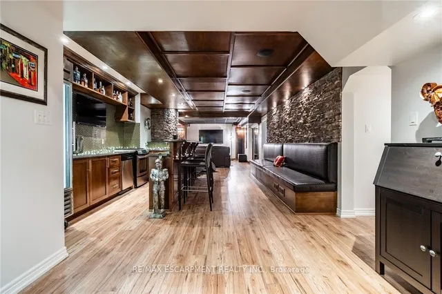 Additional property image - 83 Southcreek Crt