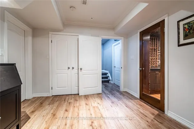 Additional property image - 83 Southcreek Crt