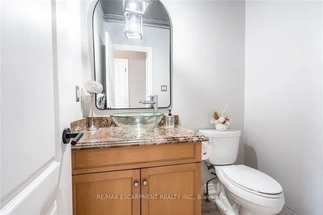 Additional property image - 83 Southcreek Crt