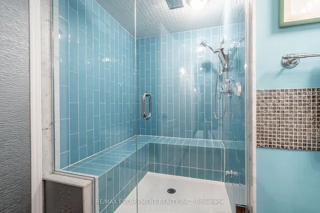 Additional property image - 83 Southcreek Crt
