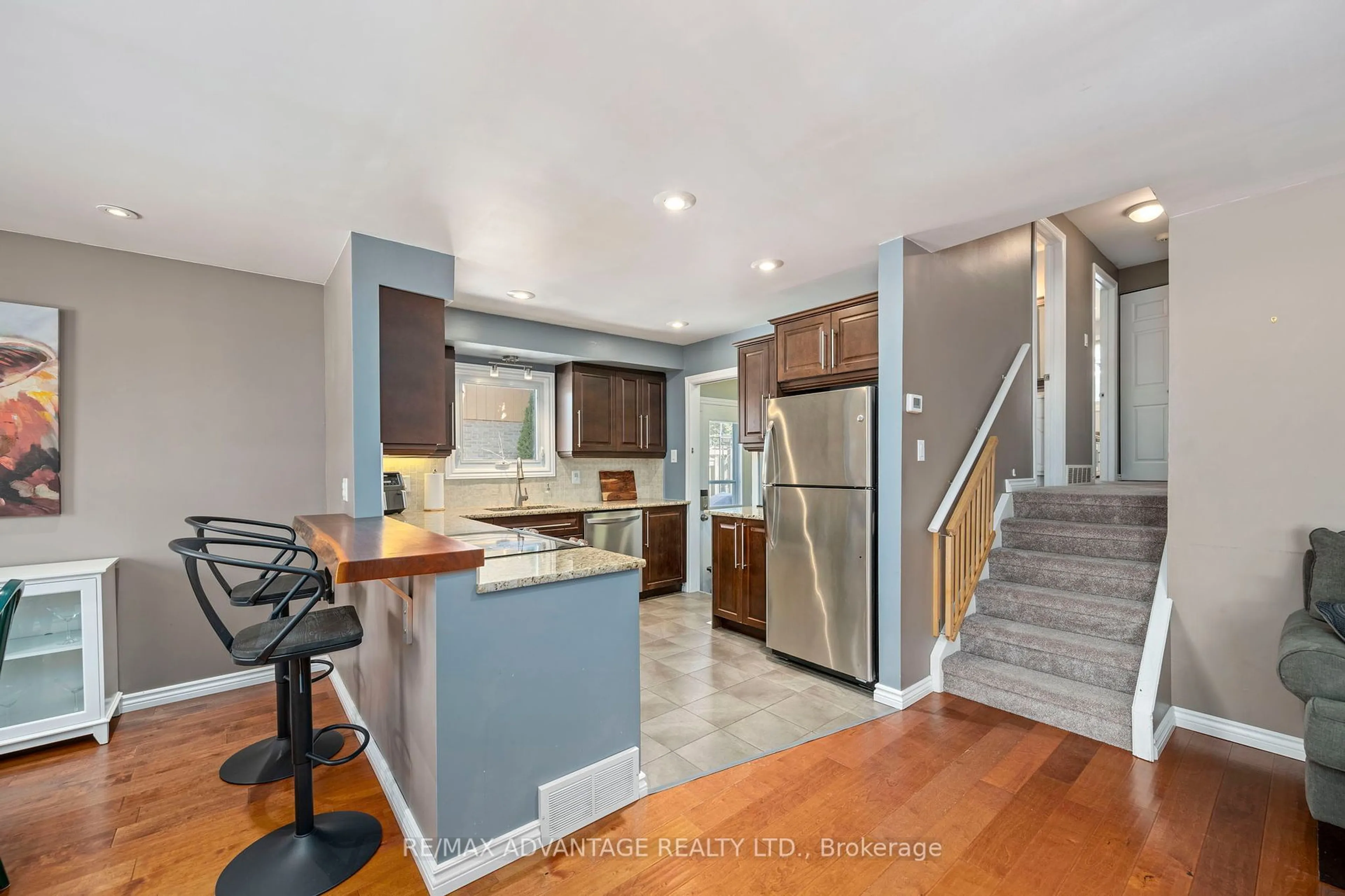 Open concept kitchen, unknown for 127 Hawthorne Rd, London Ontario N6G 2Y4