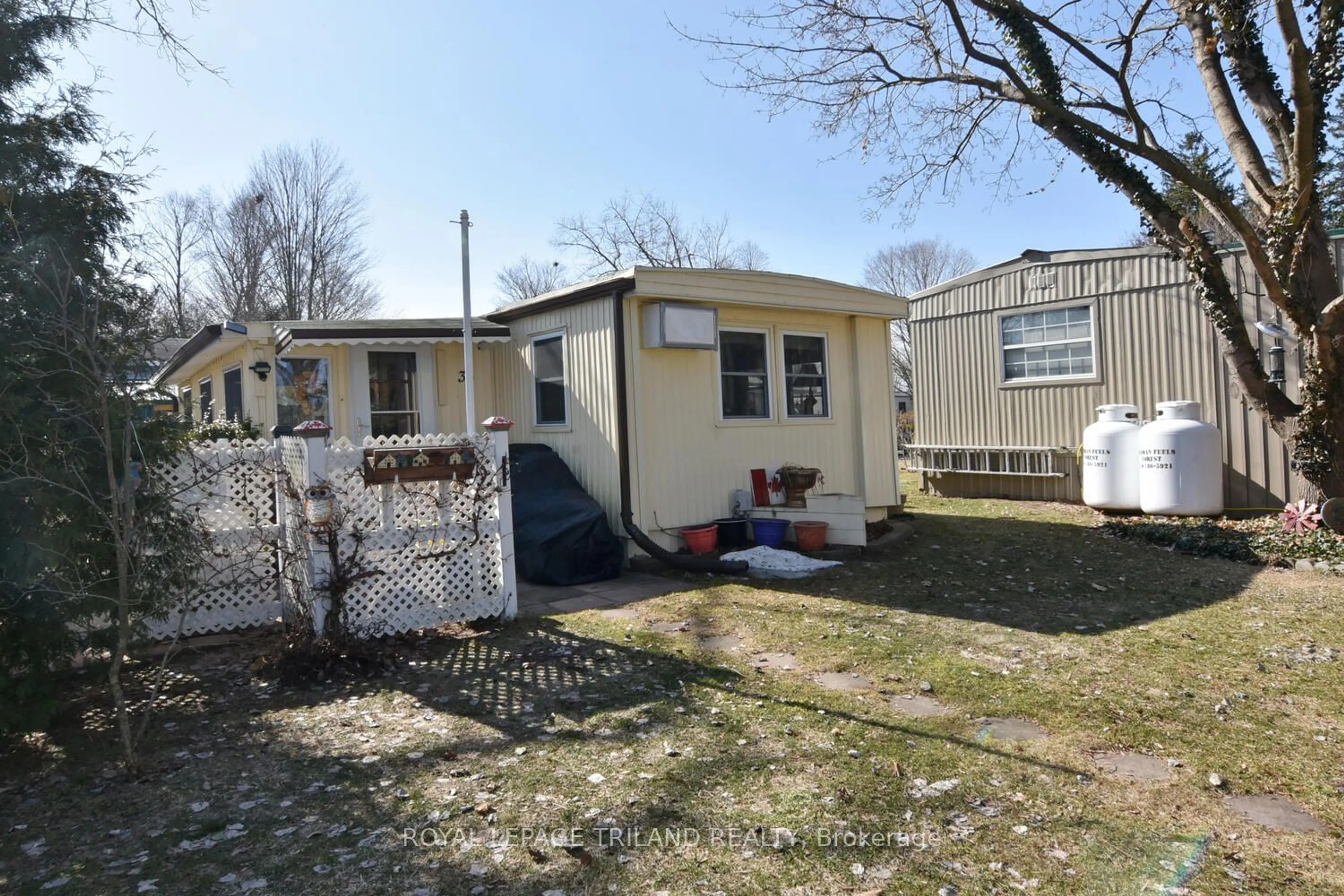 Shed for 9385 Ipperwash Rd #35, Lambton Shores Ontario N0N 1J3