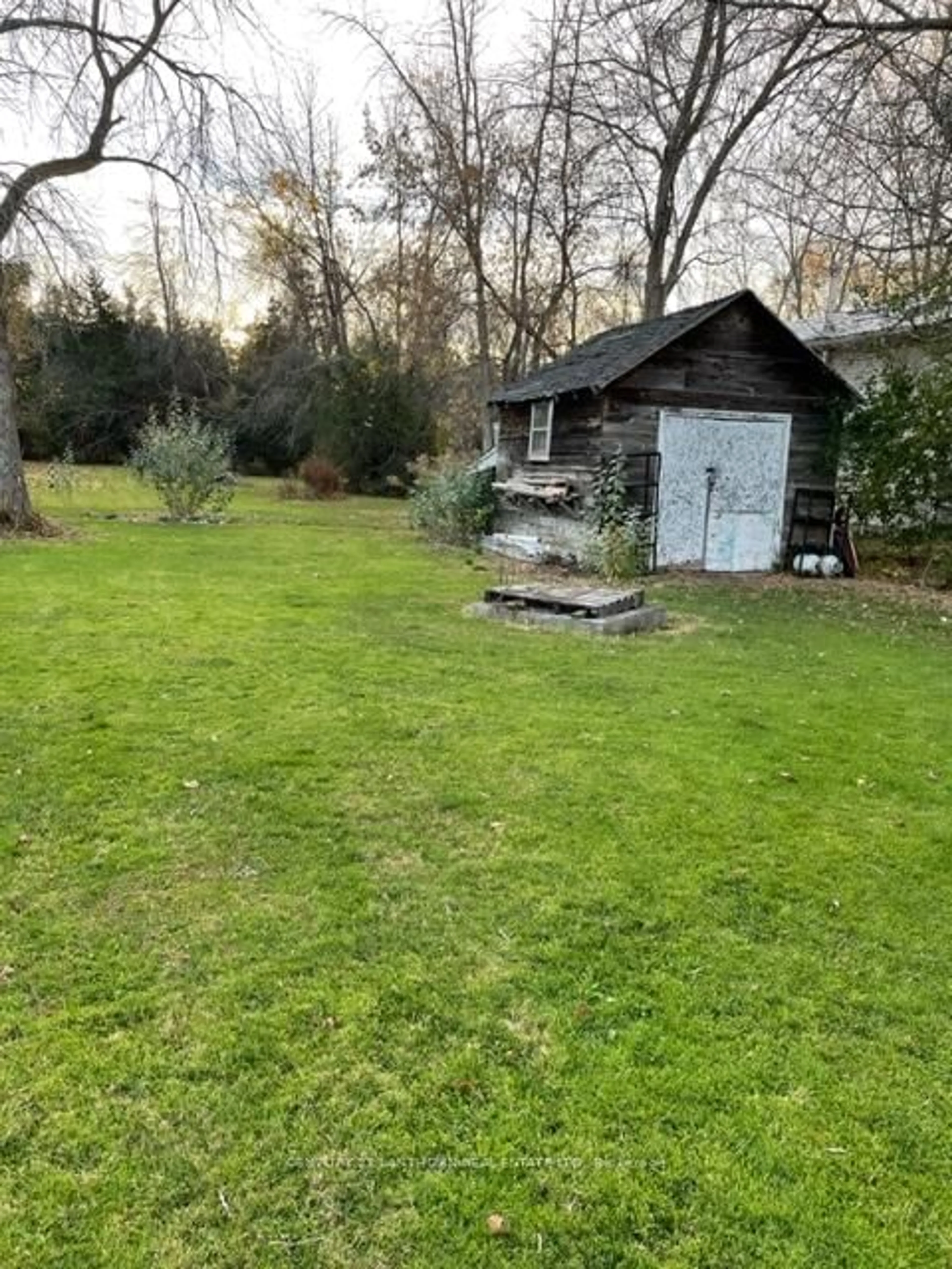 Shed for 741 County Road 28 Rd, Prince Edward County Ontario K8N 4Z7