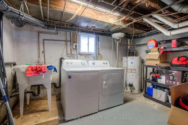 Additional property image - 211 Weber St