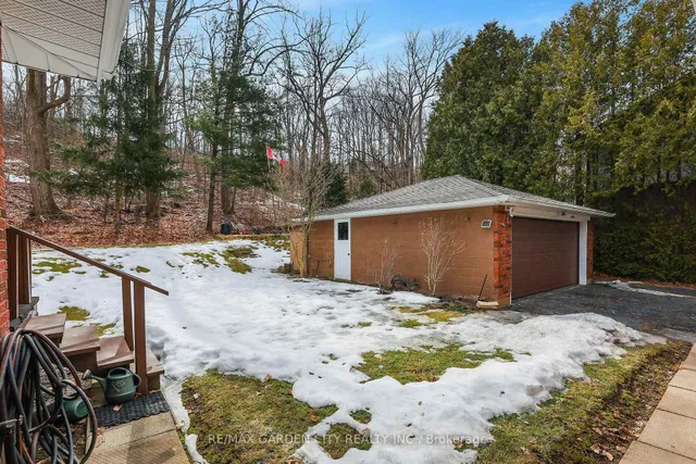 Additional property image - 122 Pine Dr